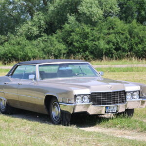 Cadillac DeVille Sedan | 1969
